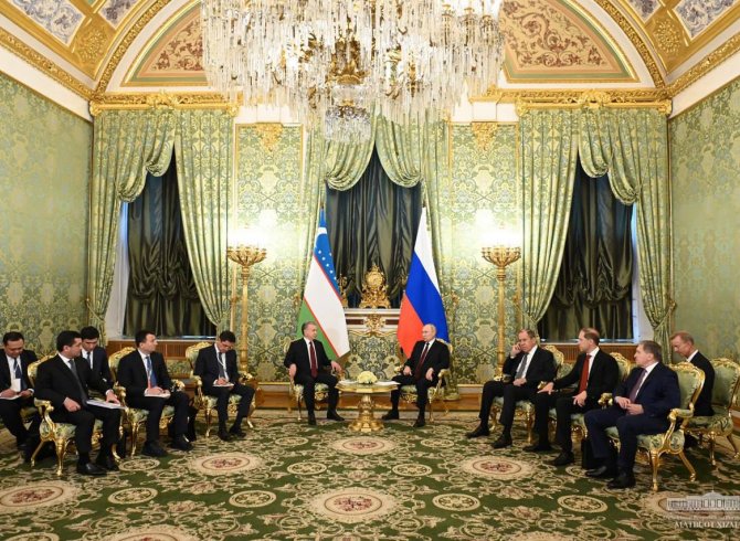 Президентҳои Ӯзбекистон ва Русия азми худро ба таҳкими минбаъдаи ҳамкориҳои густурдаи дуҷониба тасдиқ карданд 