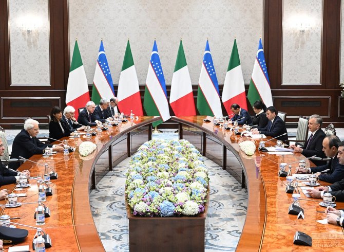 Президентҳои Ӯзбекистон ва Италия нақшаҳои минбаъдаи густариши муносибатҳои шарикии стратегиро баррасӣ карданд 