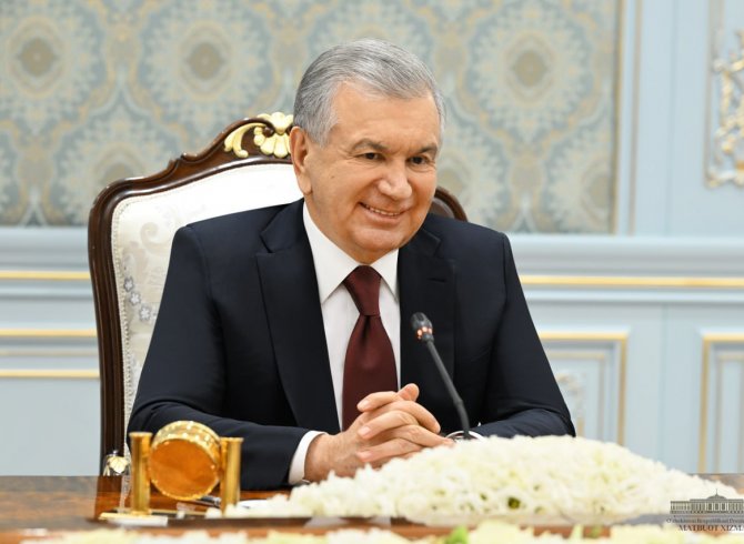 Президенти Ӯзбекистон ҳайати ИА-ро қабул кард 