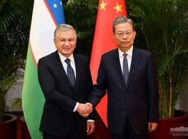 Президенти Ӯзбекистон аҳамияти рушди минбаъдаи робитаҳои байнипарлумониро қайд кард