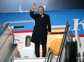 Президенти Ӯзбекистон сафари кории худро ба Федератсияи Русия анҷом дод