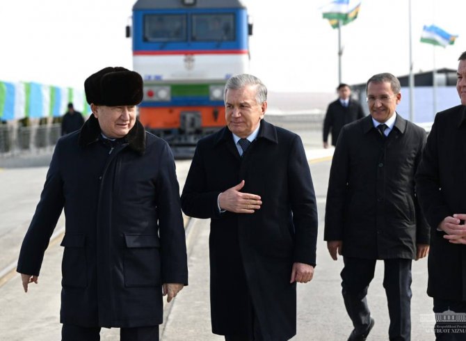 Президент: Ин кӯпрук – кӯпруки якдилӣ ва ҳамкории байни халқҳои ӯзбеку қароқалпоқ  