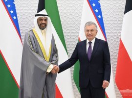 Президенти Ӯзбекистон имкониятҳои васеъро барои рушди ҳамкориҳои мутақобилан судманд бо Кувайт қайд кард