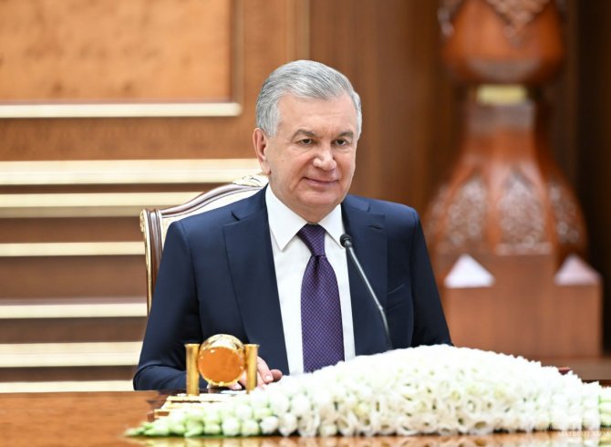 Президенти Ӯзбекистон имкониятҳои васеъро барои рушди ҳамкориҳои мутақобилан судманд бо Кувайт қайд кард 