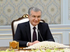 Президенти Ӯзбекистон самтҳои нави рушди шарикии васеъмиқёсро бо АМА пешниҳод кард