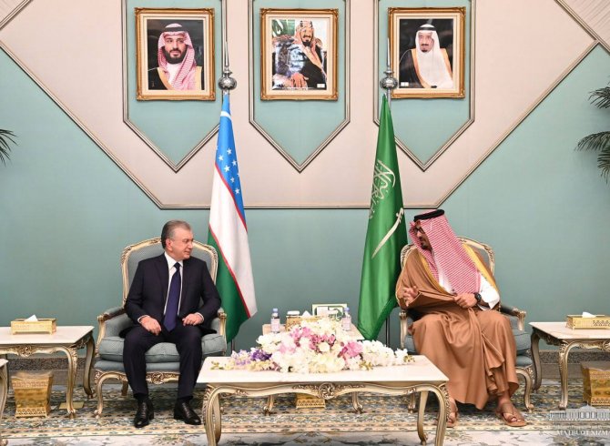 Сафари Президенти Ӯзбекистон ба Арабистони Саудӣ оғоз ёфт 