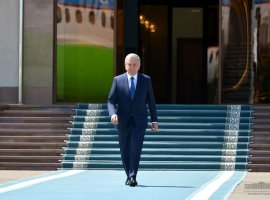 Президенти Ӯзбекистон ба Рим парвоз кард