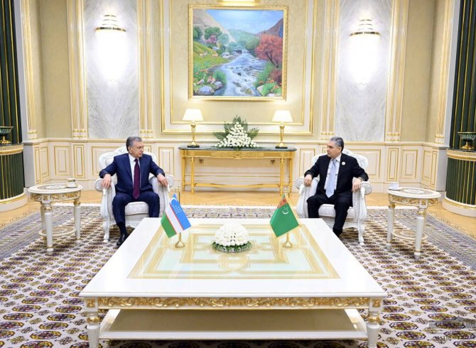 Президенти Ӯзбекистон бо Пешвои миллии халқи туркман мулоқот кард 